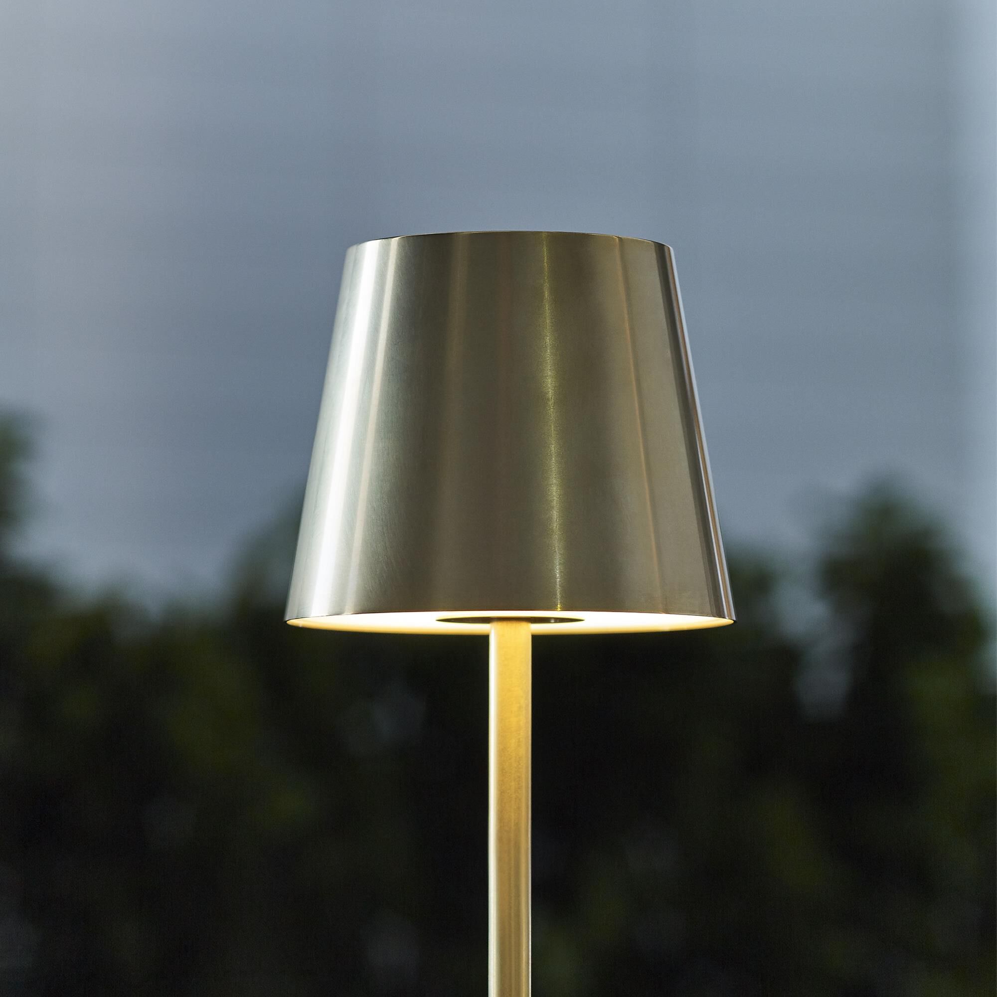 Shown in Natural Brass finish