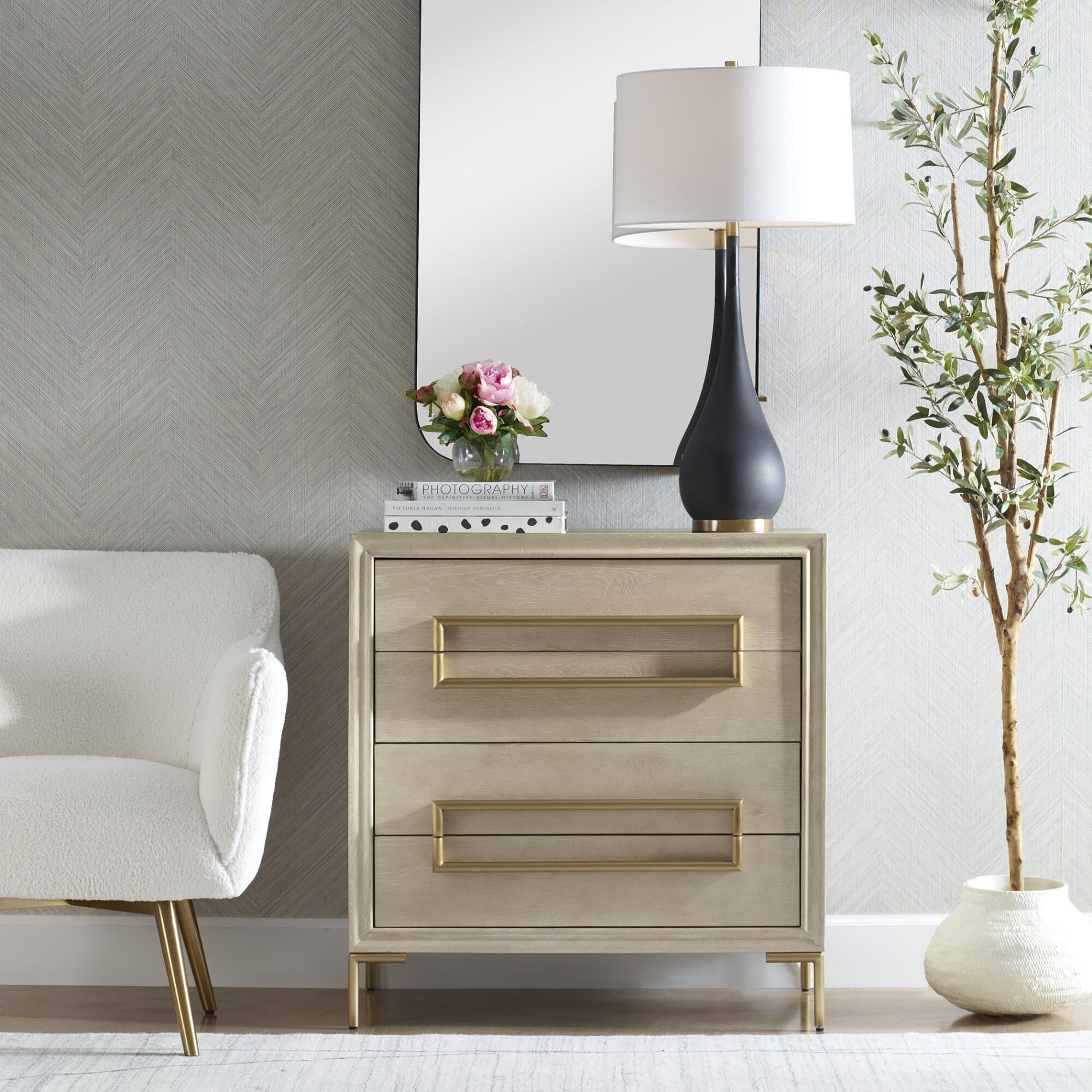 Shown in Showcasing A Fresh Contemporary Look Alessia Exhibits A Light Oak Veneer Adding A Touch Of Brightnes finish