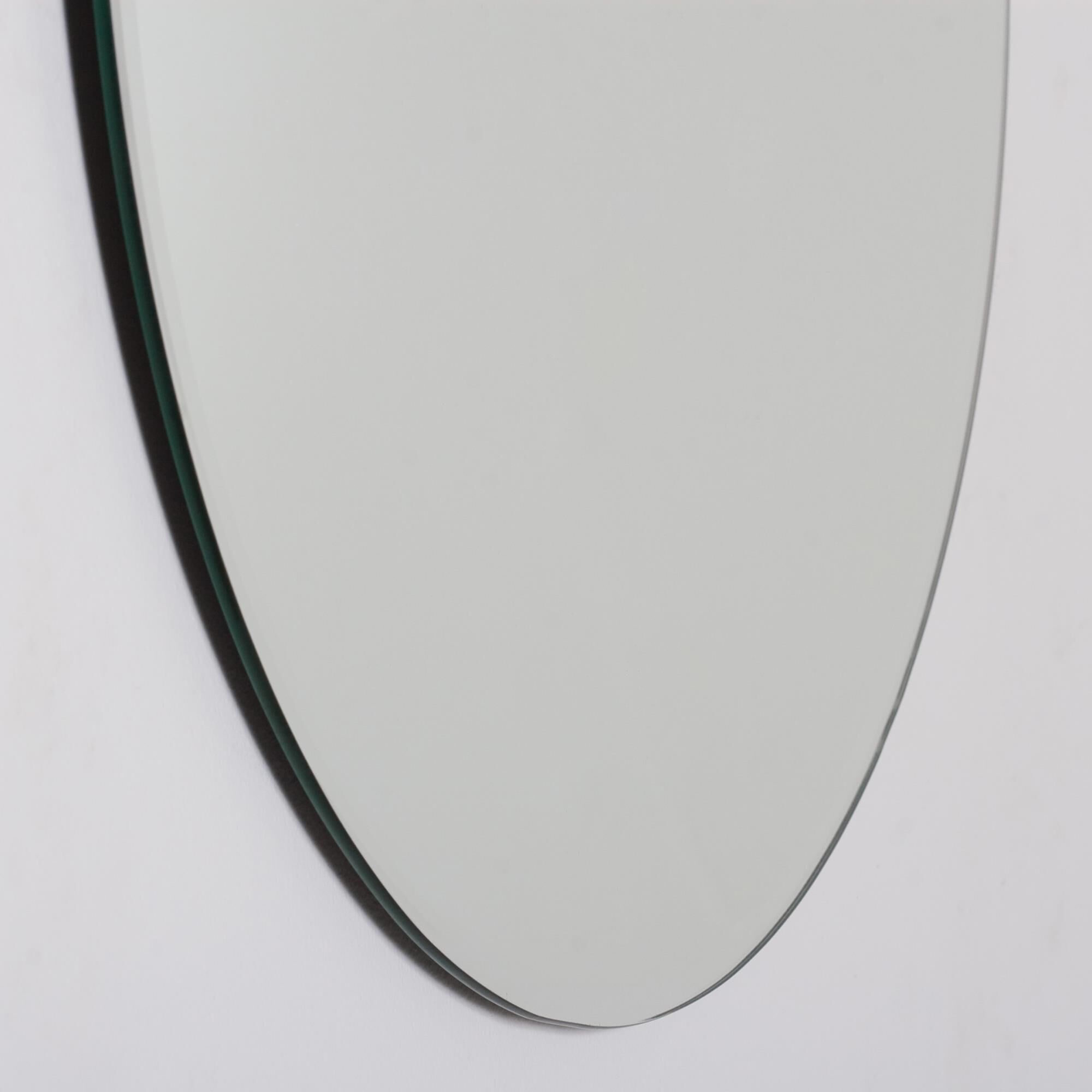 Shown in Mirror finish