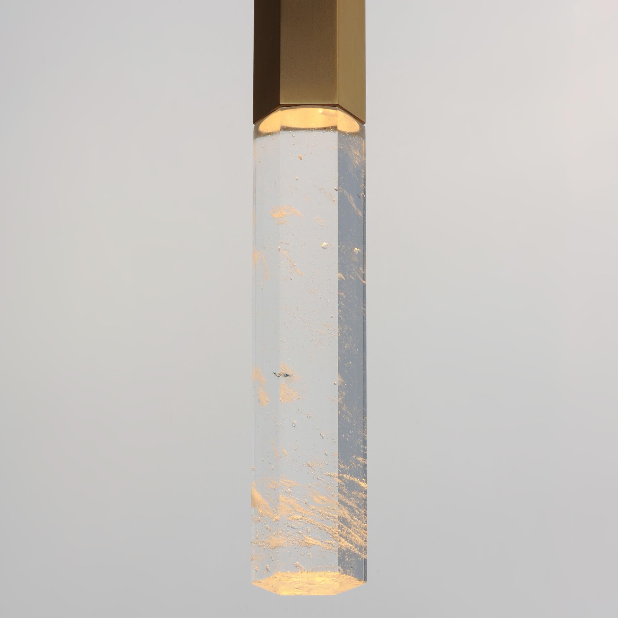 Shown in Gold finish and Rock Crystal glass