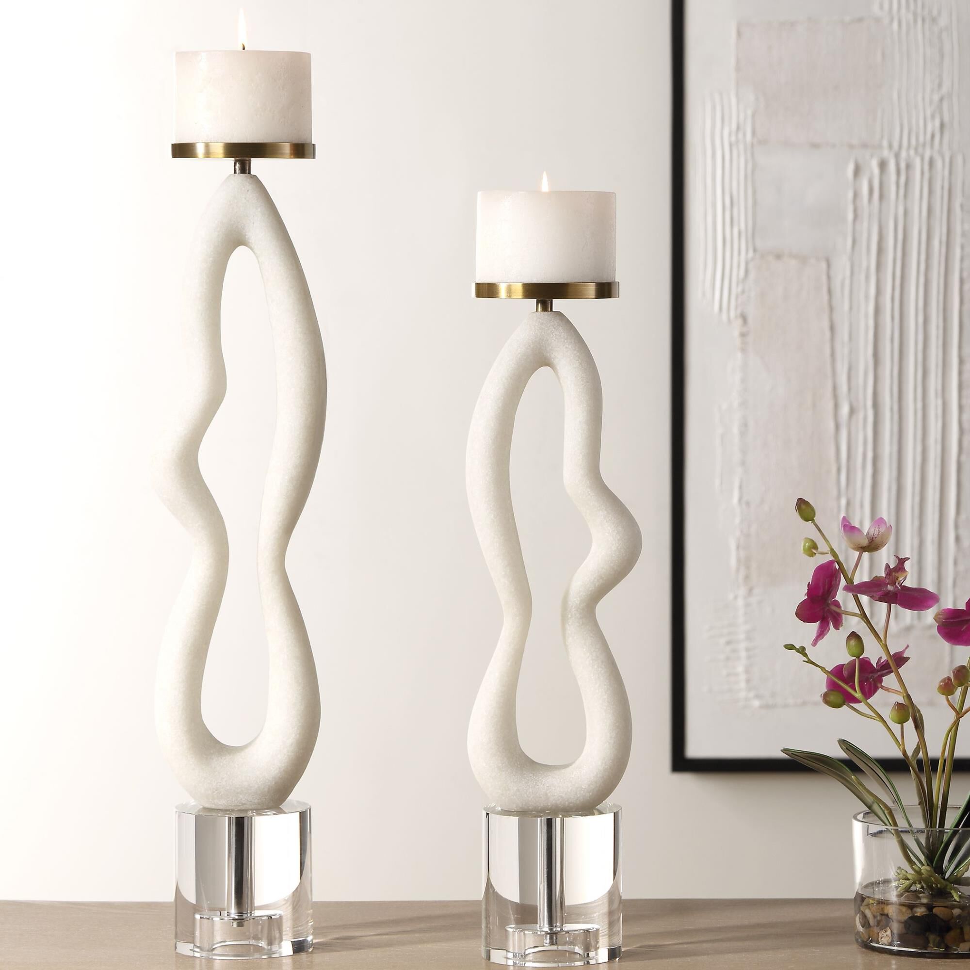 Shown in These Candle Holders Add An Air Of Elegance And Sophistication To Any Space. The Body Is Crafted Fro finish