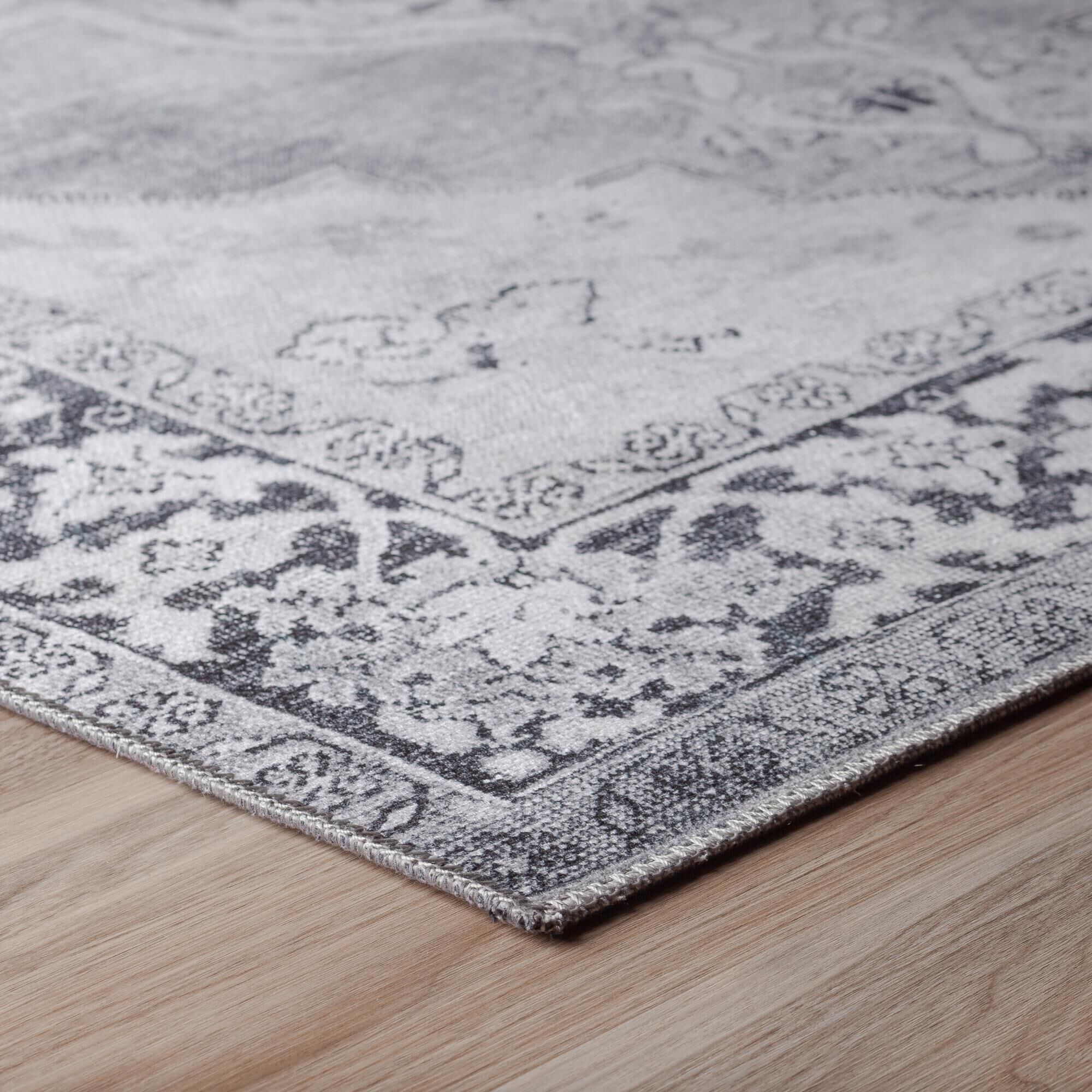 Amanti AM1 Area Rug,