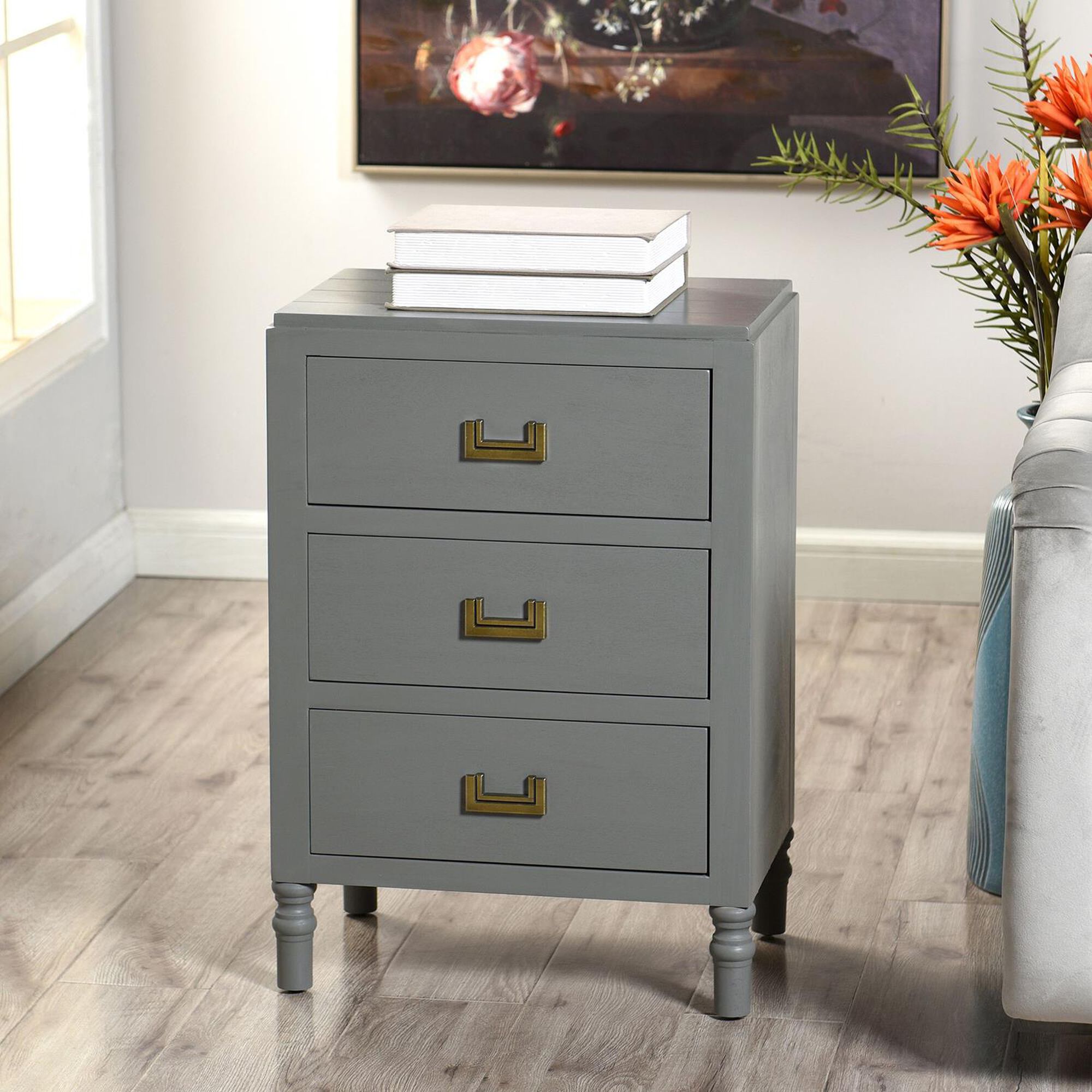 Shown in Carbon Gray and Antique Gold finish