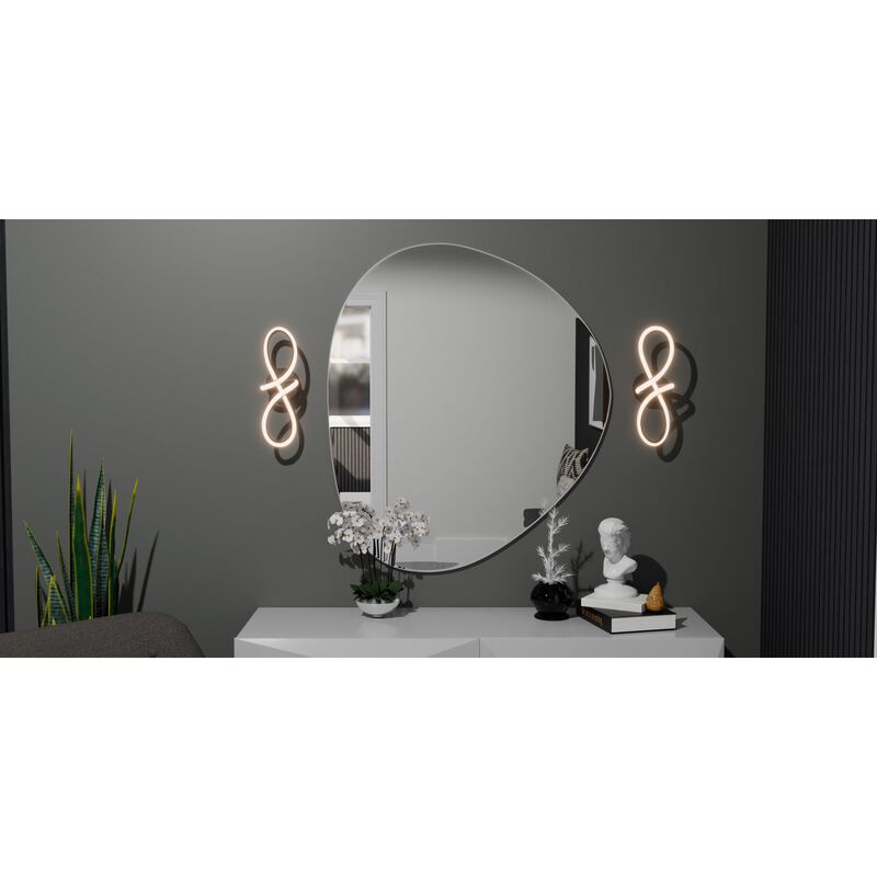 Xena Wall Sconce by Quoizel