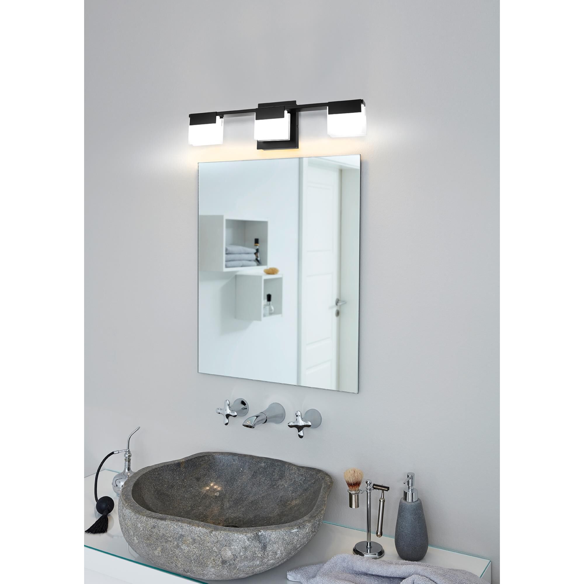 Photos - Chandelier / Lamp EGLO Lighting  Vente 21 Inch 3 Light LED Bath Vanity Light Vente - 203 